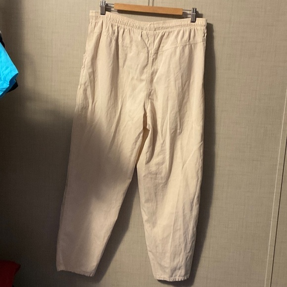 Men's Casual Cream Joggers - Picture 2 of 5
